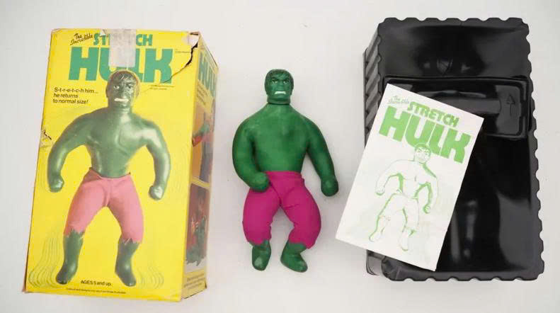 ĐỒ CHƠI CO GIÃN HULK HIẾM CÓ ĐƯỢC BÁN ĐẤU GIÁ VỚI GIÁ 100 TRIỆU ĐỒNG